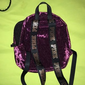 VS pink mini backpack 💕